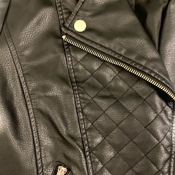 Faux leather motto jacket, gold hardware | Size L (10-12) - Picture 5 of 12